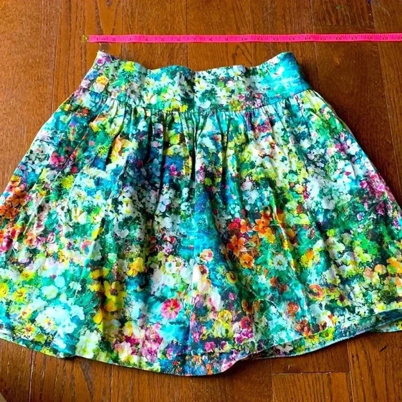 Floral fairy skirt - Picture 2 of 5
